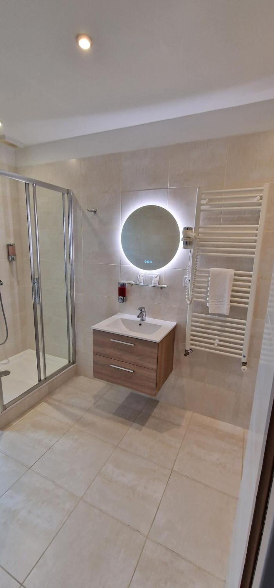 Hotel Le Bellevue Guer Zewnętrze zdjęcie