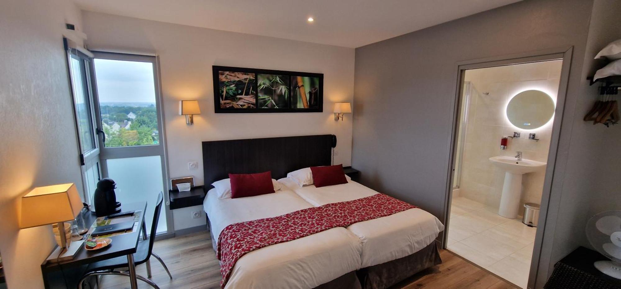 Hotel Le Bellevue Guer Zewnętrze zdjęcie