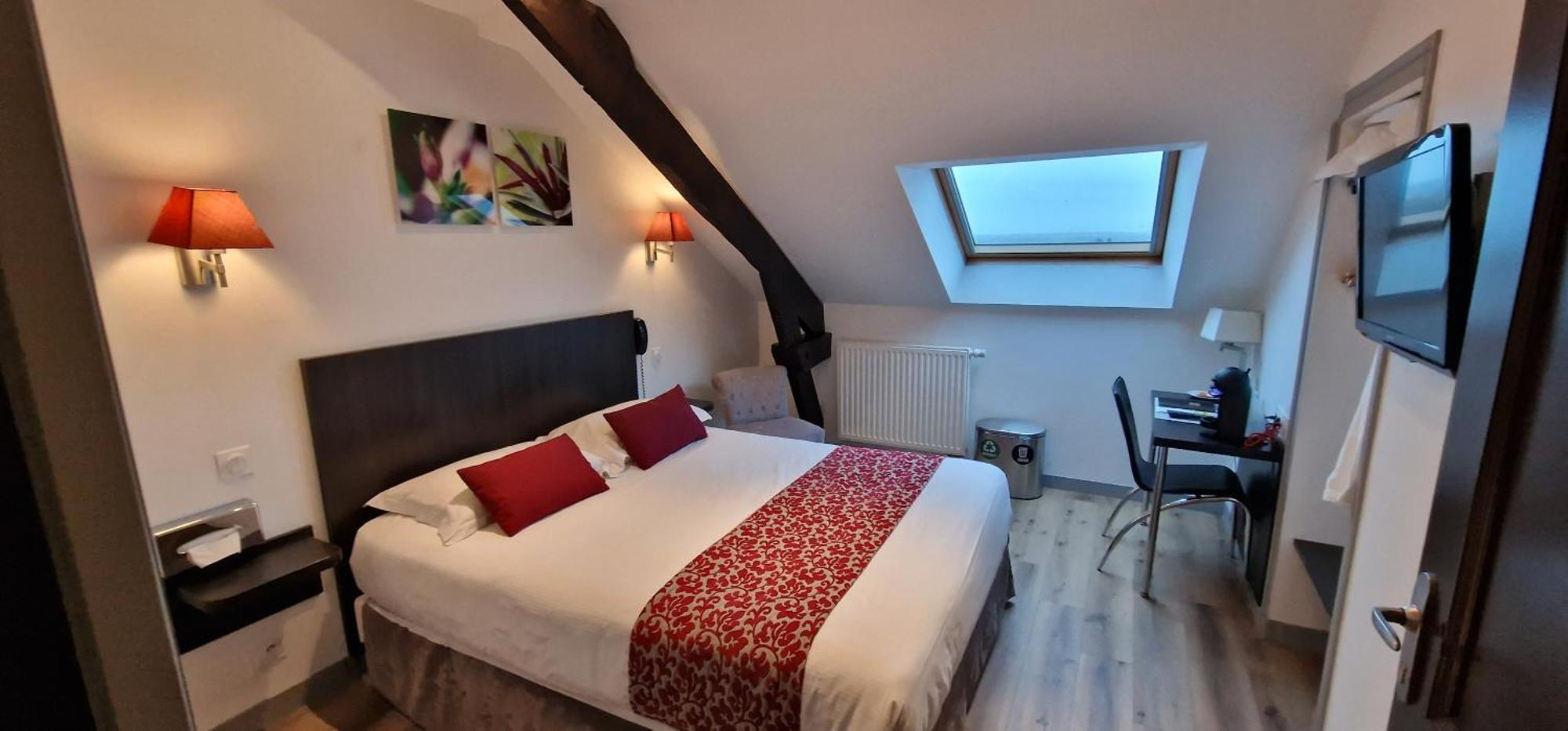Hotel Le Bellevue Guer Zewnętrze zdjęcie