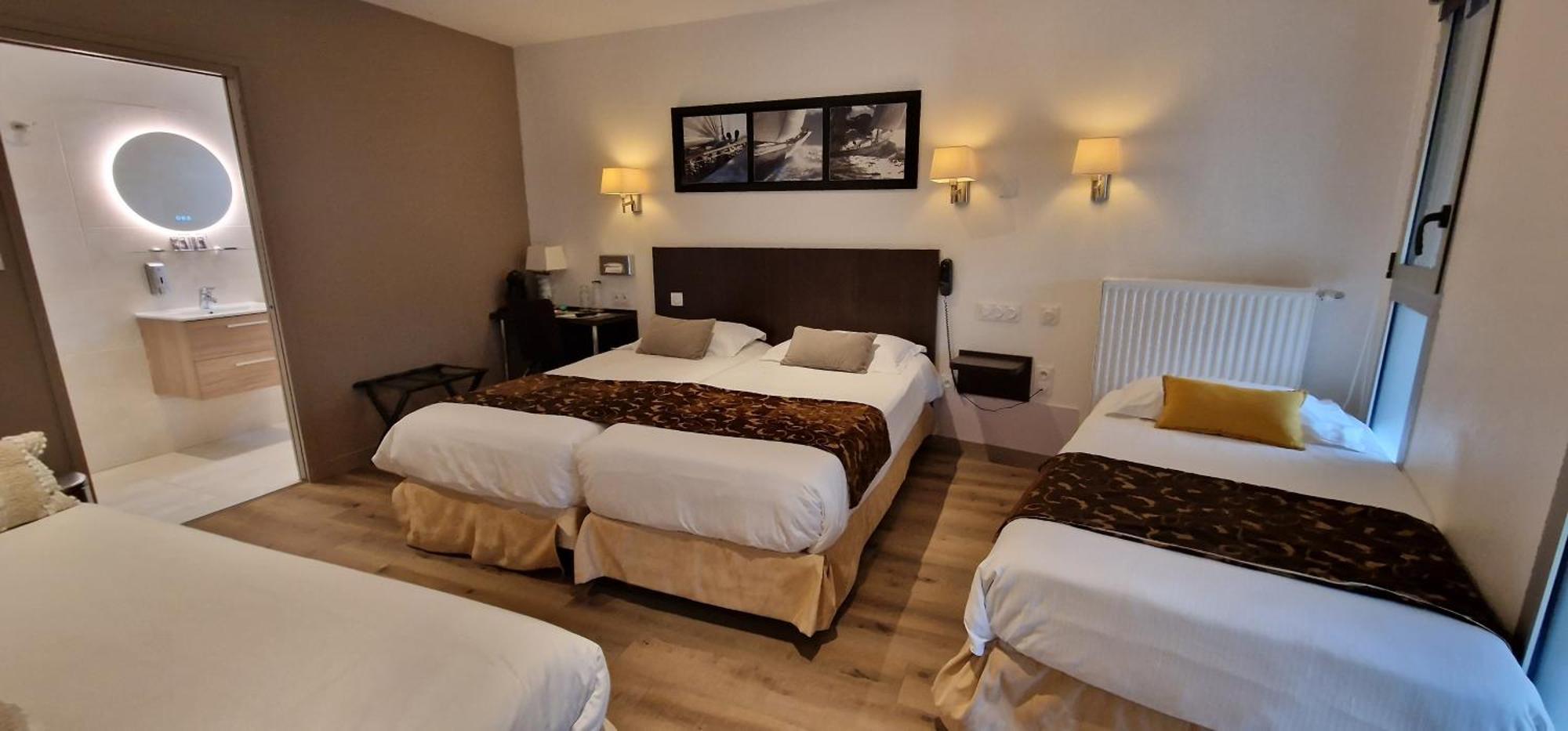 Hotel Le Bellevue Guer Zewnętrze zdjęcie