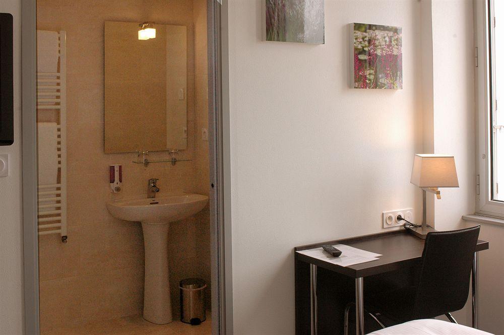 Hotel Le Bellevue Guer Zewnętrze zdjęcie