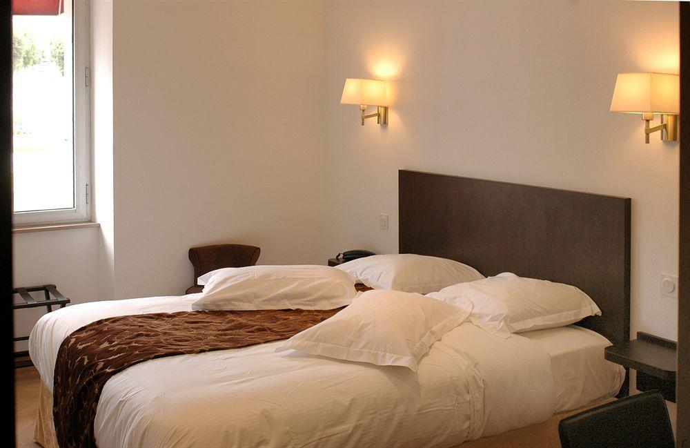 Hotel Le Bellevue Guer Zewnętrze zdjęcie